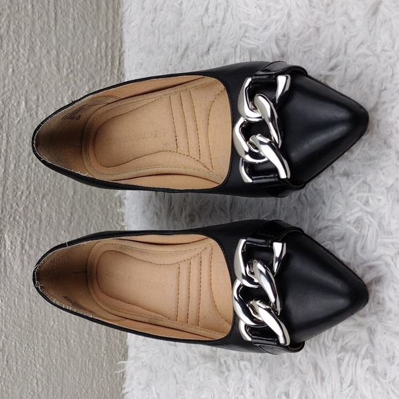 Adrienne Vittadini Saga Black Fine Leather Pointed-Toe Slip On Kitten Heel Pumps - Picture 2 of 16